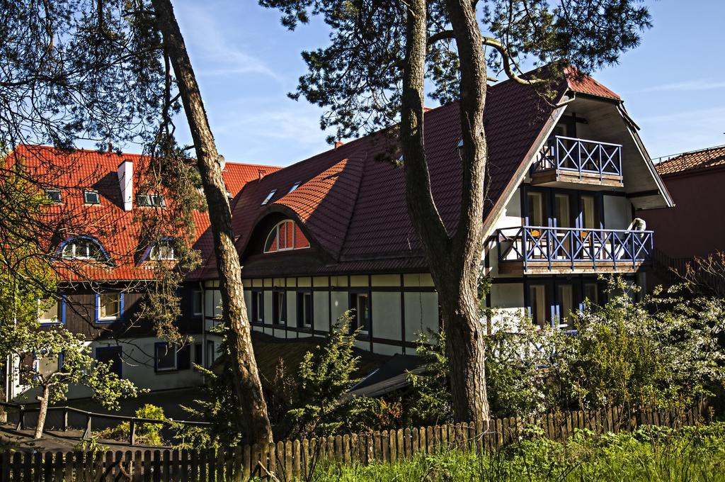 Hotel Jelita Nida Exteriör bild